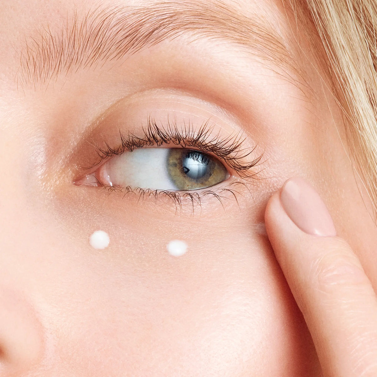 Die reichhaltige Augencreme 