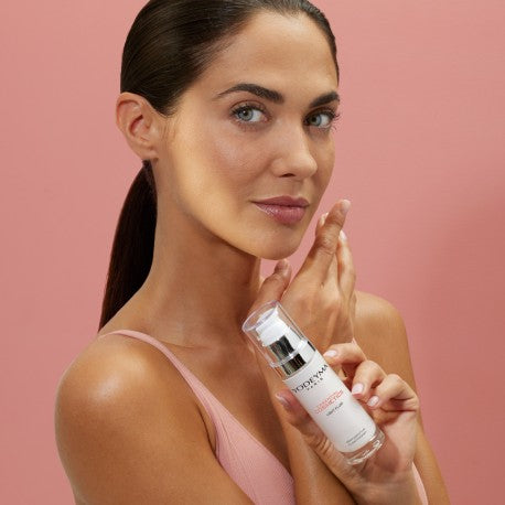 Essential Cosmetics Light Fluid - Centro de Estética Itziar y Mariángeles