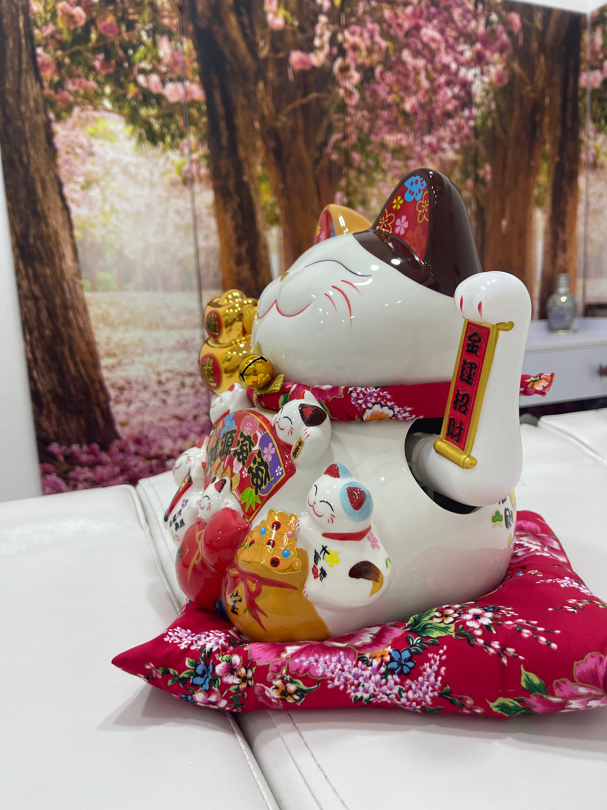 Maneki Neko 3  - Centro de Estética Itziar y Mariángeleses