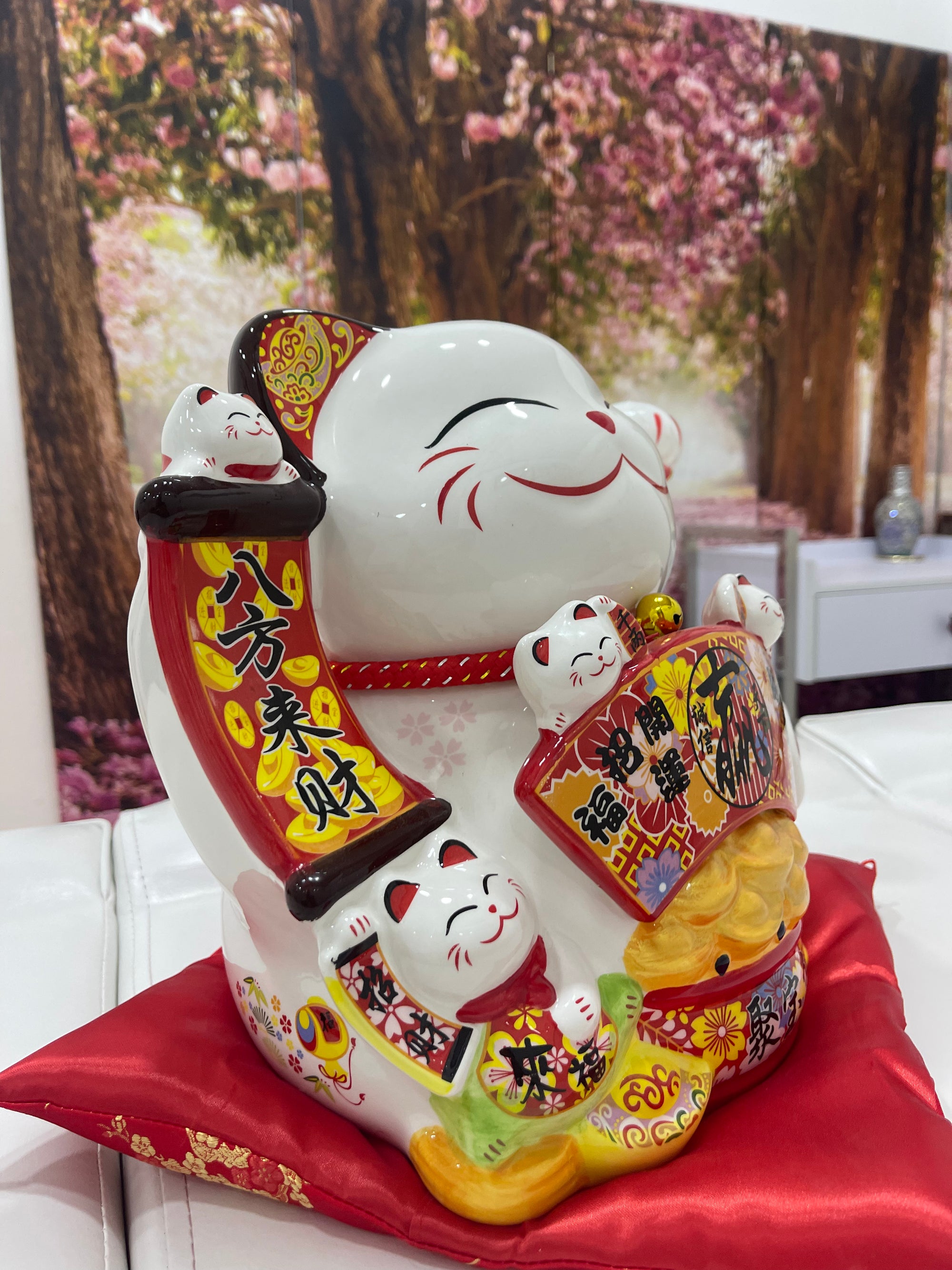 Maneki Neko 4 - Centro de Estética Itziar y Mariángeles