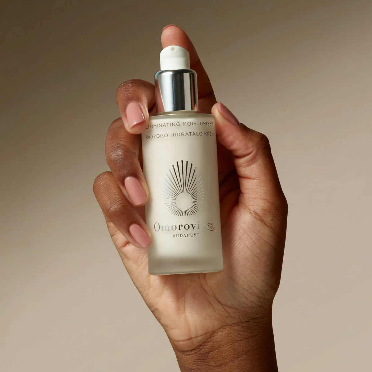 Beleuchtende Feuchtigkeitscreme 