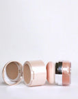 Dvostruki bronzer i highlighter na suncem obasjanom sjaju 