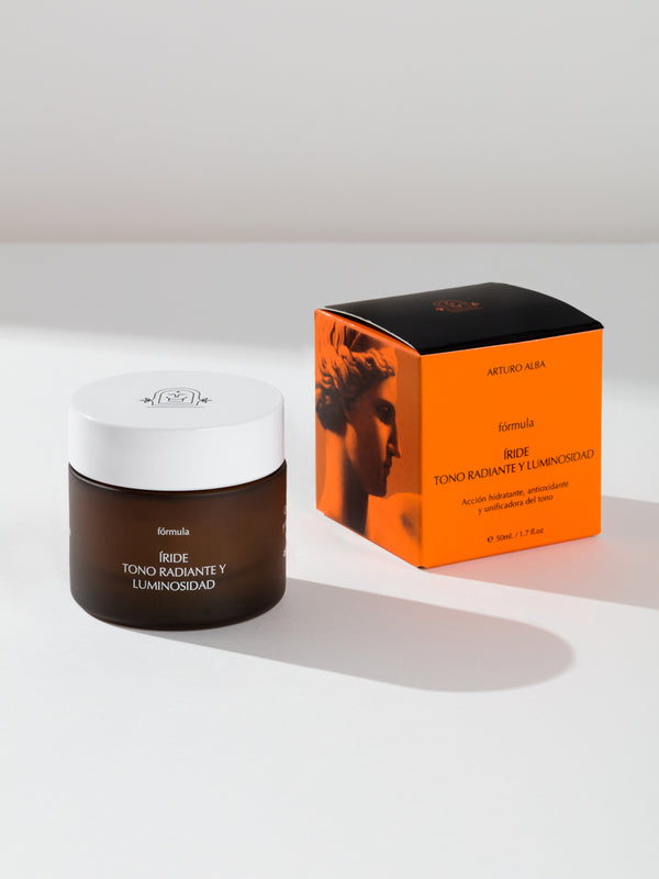 STRALENDE TONALITÄT UND HELLIGKEIT 