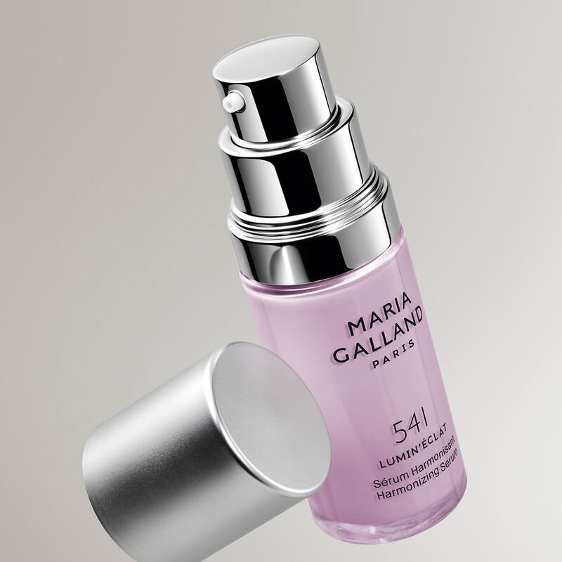 541 LUMIN'ÉCLAT Harmonizing Serum - Centro de Estética Itziar y Mariángeles