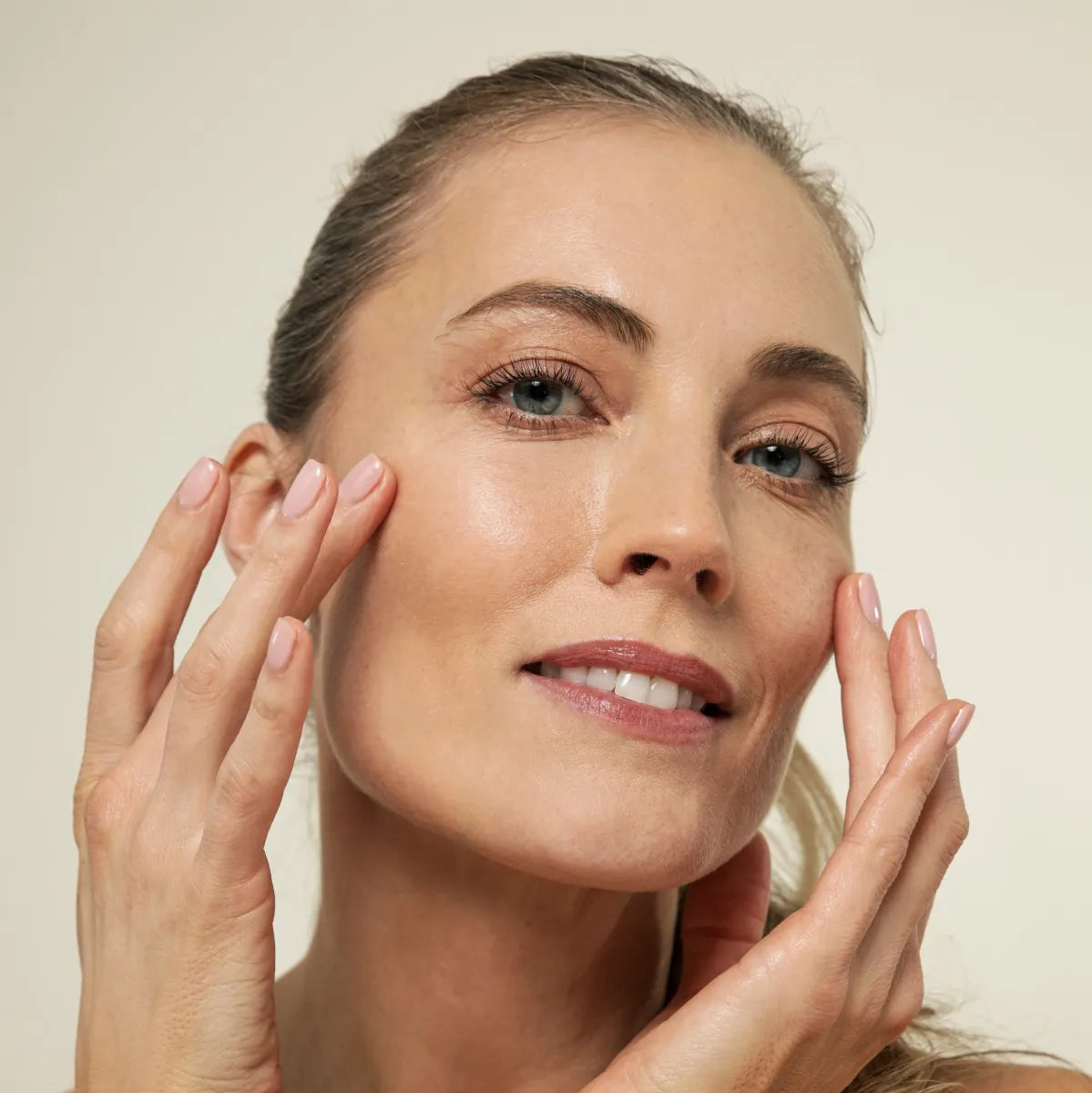 Crema Hidratación Redensificante | Timexpert Hydraluronic - Itziar y Mariángeles Estética